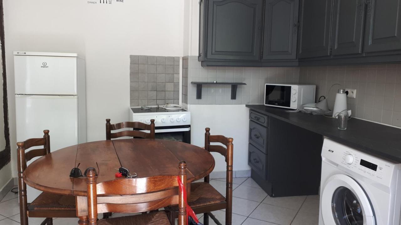 F4 Dans Maison Au Calme Pres Du Centre De Chalons En Champagne Buitenkant foto